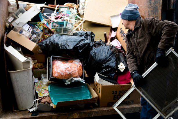 Best Professional Junk Removal  in St Marys, KS